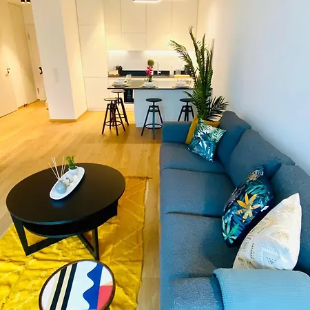 Exclusive 1 Bedroom Retreat In *